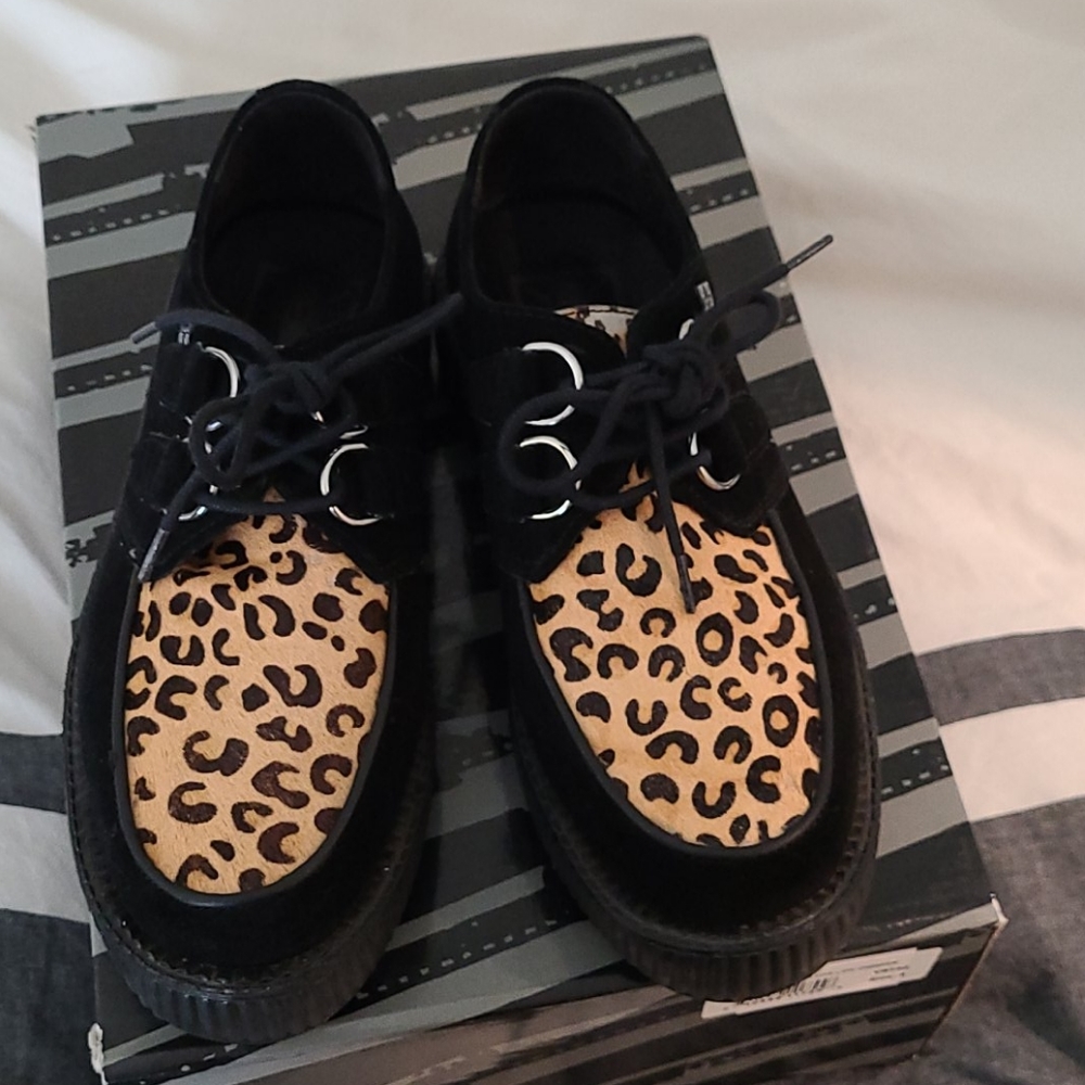 Tuk viva cheetah leopard creepers